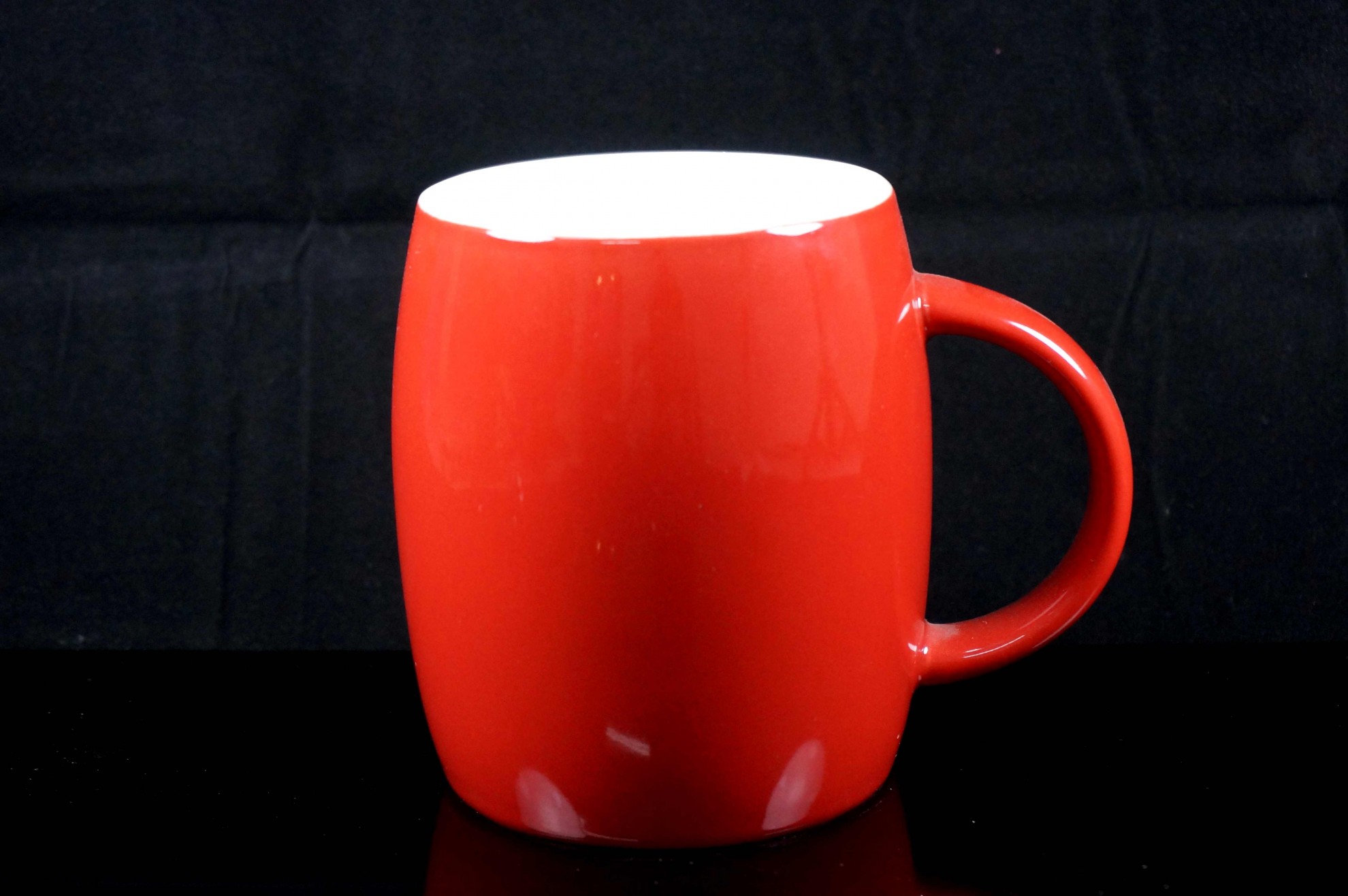 亮面酒桶馬克杯B05